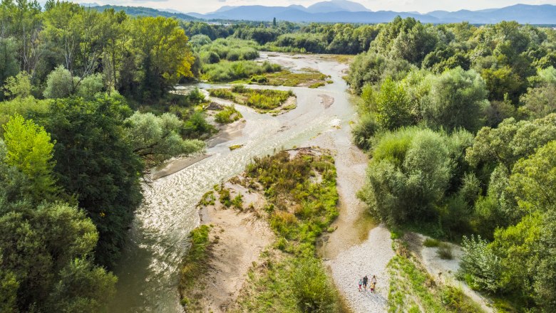 Leitha origin in Lanzenkirchen, © Wiener Alpen, Martin Fülöp Aerial view of the source of the Leitha in Lanzenkirchen with river and green vegetation.