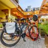Bicycle parking lot at the Hotel Post-Hönigwirt, © Wiener Alpen/Martin Fülöp Bicycle parking lot at the Hotel Post-Hönigwirt, © Wiener Alpen/Martin Fülöp