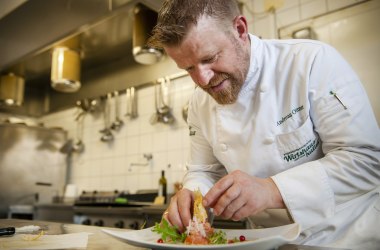 Top-Wirt Andreas Ottner vom Krumbacherhof, © Wiener Alpen, Stefan Knittel Top-Wirt Andreas Ottner vom Krumbacherhof, © Wiener Alpen, Stefan Knittel