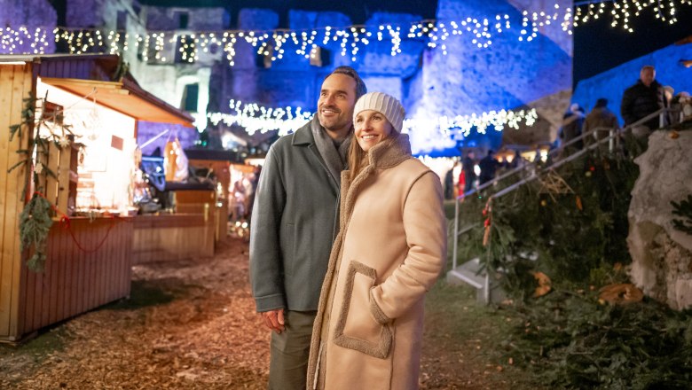 Advent auf der Burgruine Kirchschlag, © Wiener Alpen, Flotoanker - Luckerbauer Advent auf der Burgruine Kirchschlag, © Wiener Alpen, Flotoanker - Luckerbauer