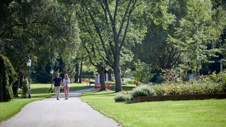 Kurpark Bad Schönau, © Wiener Alpen, Florian Lierzer Kurpark Bad Schönau, © Wiener Alpen, Florian Lierzer
