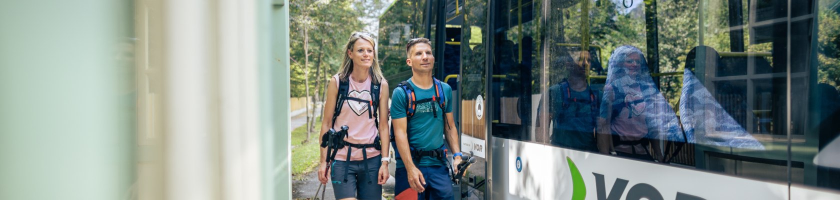 Reach your destination by bus &amp; train, © Wiener Alpen, Martin Fülöp