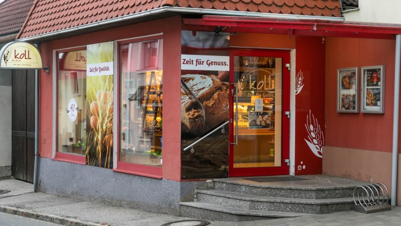 Fachgeschäft mit Café in Wiesmath, © Koll GmbH