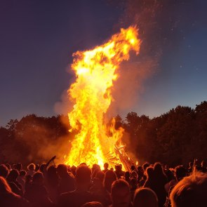 Brauchtumsfeuer beim Keltenfestival Schwarzenbach, © Keltendorf Schwarzenbach