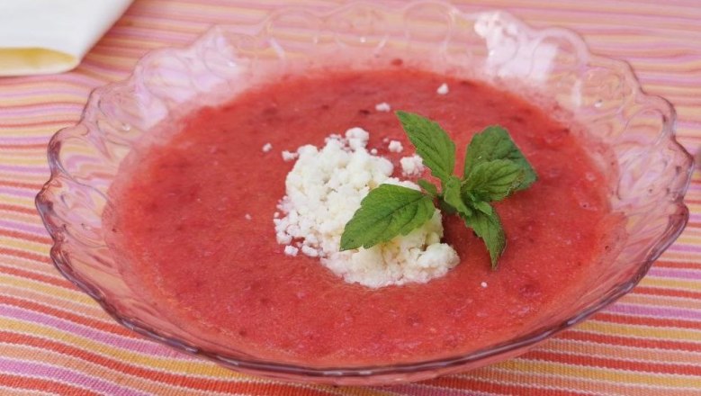 Ananaskaltschale mit Panir, © Anita Brem-Hofer