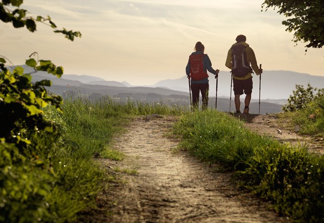 Hiking in Austria's &quot;Bucklige Welt&quot;, © Wiener Alpen, Florian Lierzer