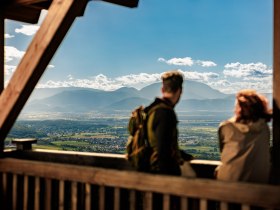 Am Aussichtsturm in Lanzenkirchen/Wiesen, © Unknown