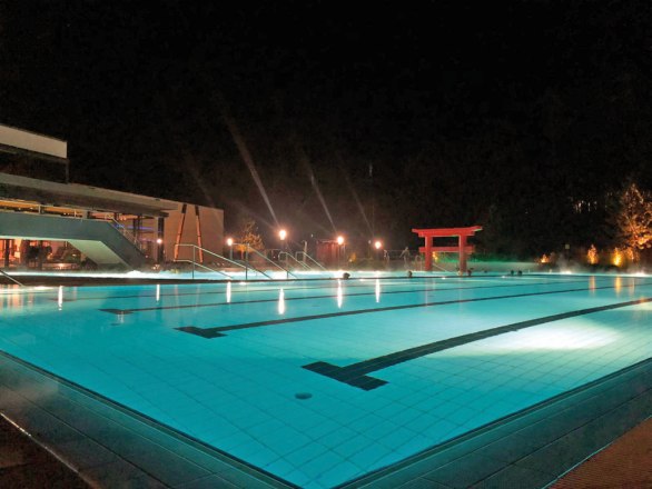 Linsberg Asia - Thermen Außenbereich bei der Langen Nacht der Therme, © Linsberg Asia